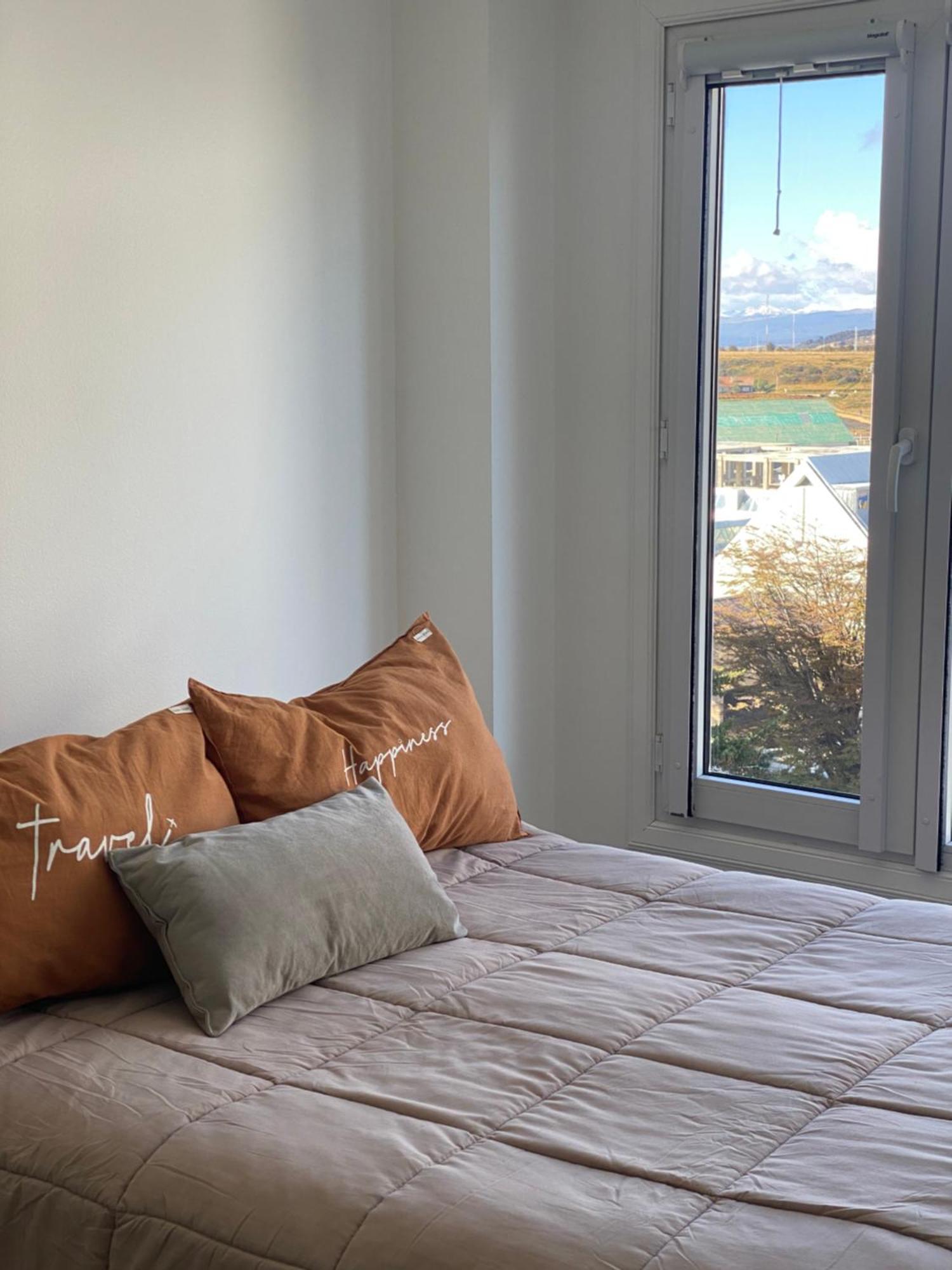 Apartamento Becasina Patagonica A Luminoso Monoambiente En Con Vista A Montanas *